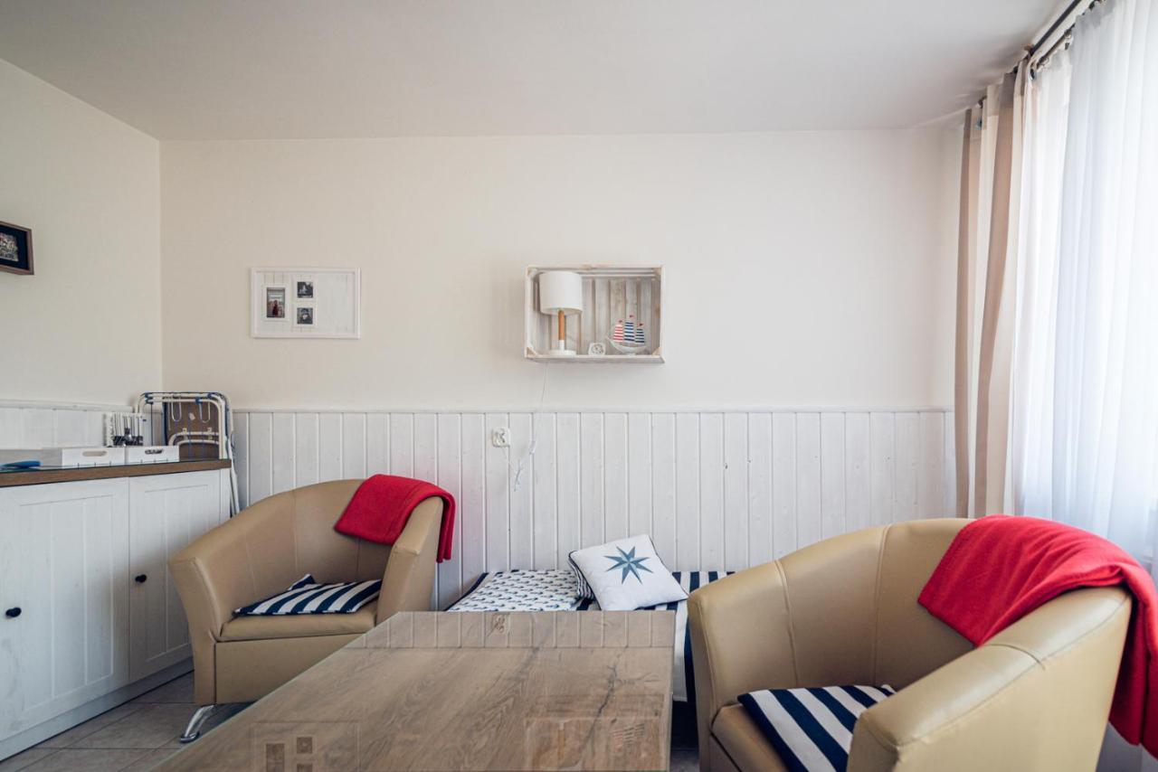 Nadmorskie Pokoje Super Lokalizacja Apartment Колобжег Екстериор снимка
