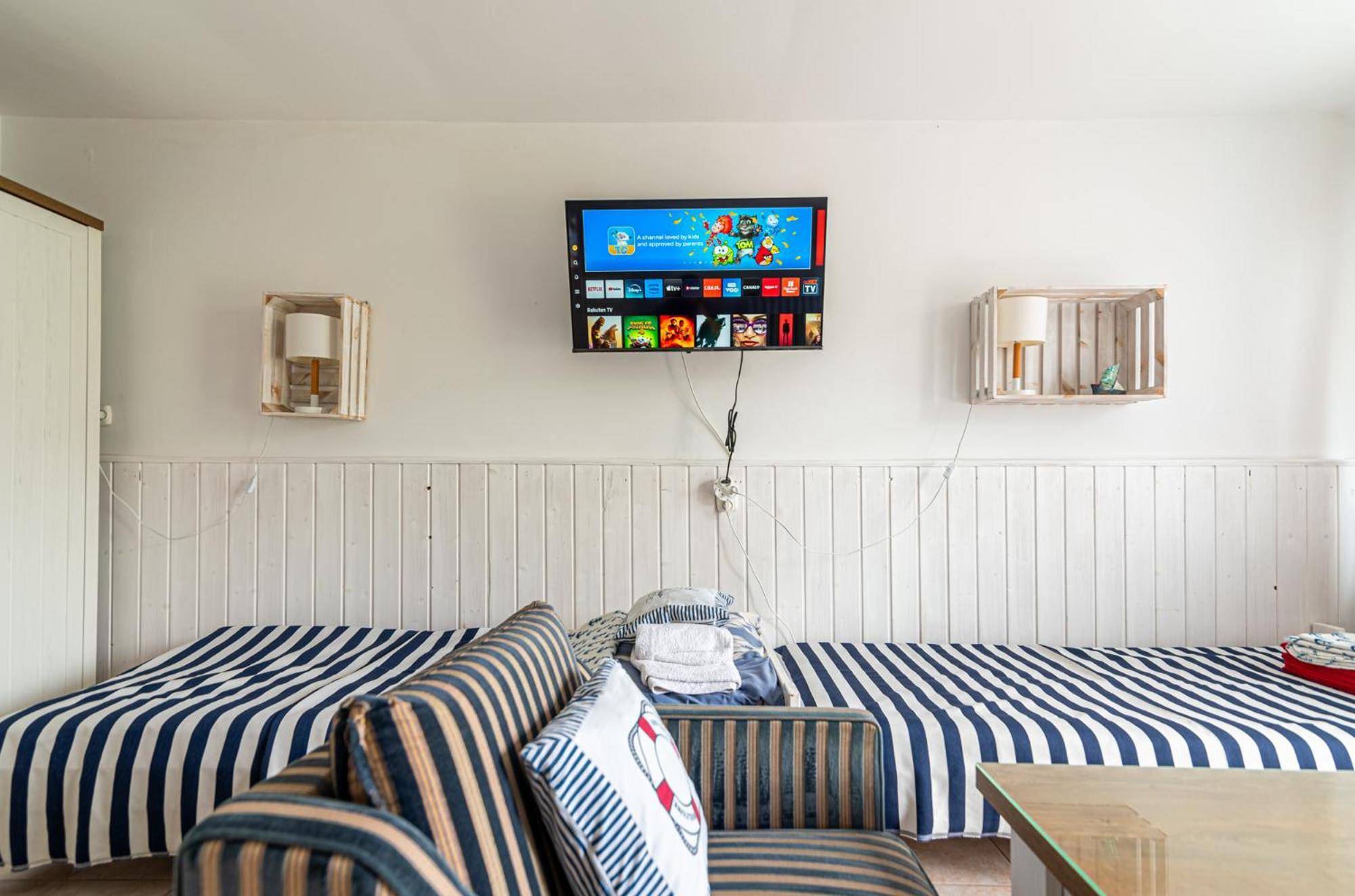 Nadmorskie Pokoje Super Lokalizacja Apartment Колобжег Екстериор снимка